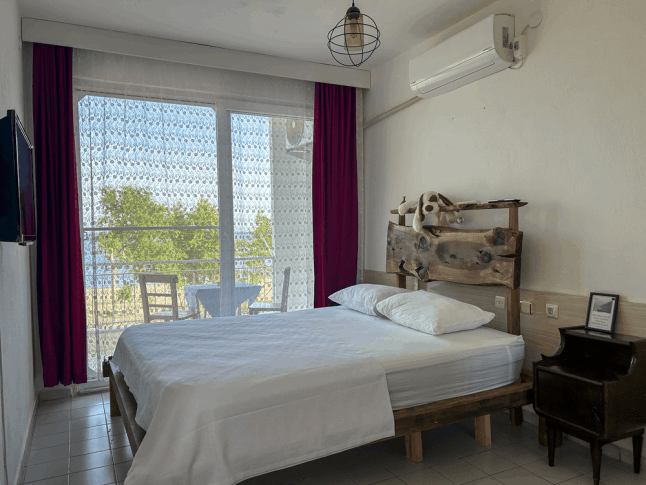 Romantik Oda Deniz Manzaralı